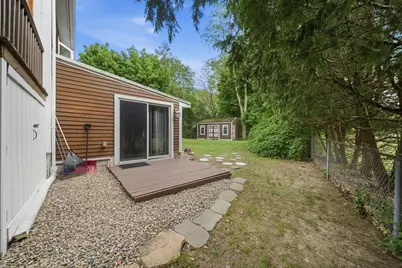 33 Quincy St, Holbrook, MA 02343 - Photo 39