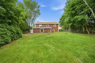 33 Quincy St, Holbrook, MA 02343 - Photo 3