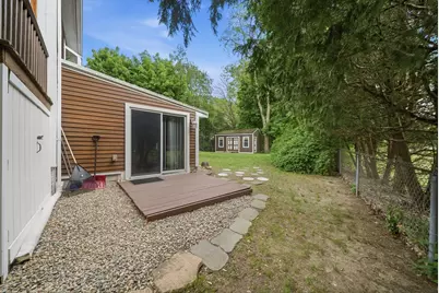 33 Quincy St, Holbrook, MA 02343 - Photo 39