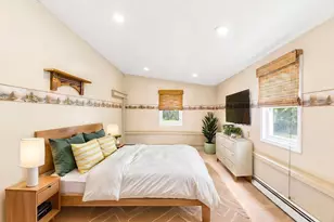 33 Quincy St, Holbrook, MA 02343 - Photo 13