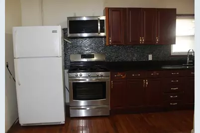 38 Fisk Ave, Somerville, MA 02145 - Photo 5