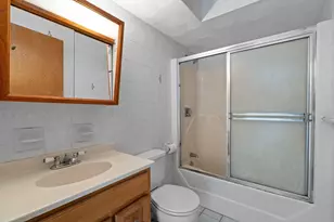 70 North Ct, Fall River, MA 02720 - Photo 13