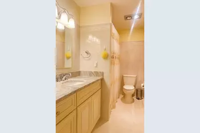 200 Cove Way #107, Quincy, MA 02169 - Photo 5