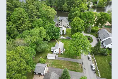 84 Crest Rd, Lynnfield, MA 01940 - Photo 7
