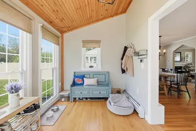 16 Bay State Road, Worcester, MA 01606 - Photo 25