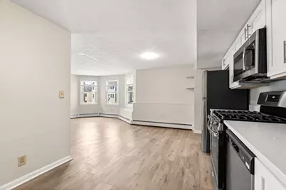 204 Wilson St #204, Haverhill, MA 01832 - Photo 5
