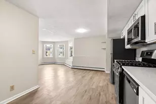 204 Wilson St, Haverhill, MA 01832 - Photo 5