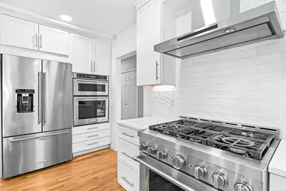 1 Woronoco Dr, Natick, MA 01760 - Photo 11
