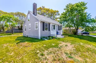 26 Wilson Ave, Bourne, MA 02532 - Photo 21
