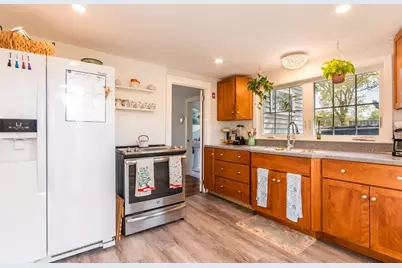 26 Wilson Ave, Bourne, MA 02532 - Photo 13