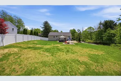 2 Paradise Ln, Haverhill, MA 01830 - Photo 31