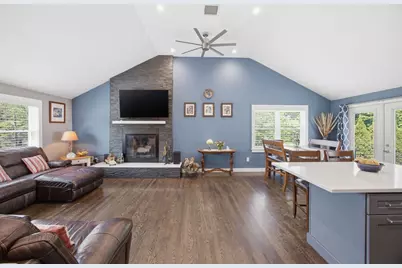 2 Paradise Ln, Haverhill, MA 01830 - Photo 5