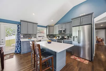 2 Paradise Ln, Haverhill, MA 01830 - Photo 7
