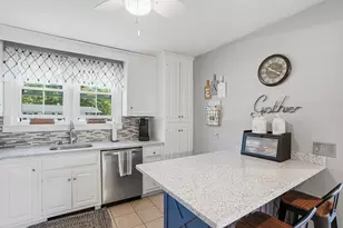 106 Sherry St, Northbridge, MA 01588 - Photo 15