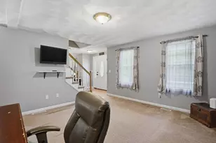 160 Gray Rd, Templeton, MA 01468 - Photo 9