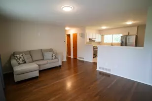 390 Upland St, New Bedford, MA 02745 - Photo 5