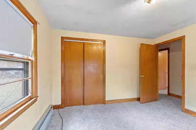 1064 Lakeview Ave, Dracut, MA 01826 - Photo 11