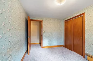 1064 Lakeview Ave, Dracut, MA 01826 - Photo 13