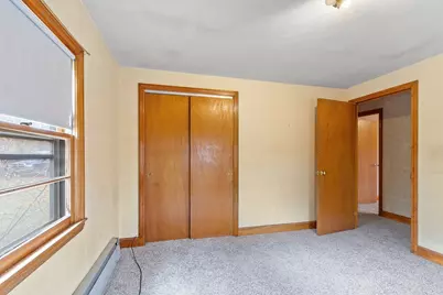 1064 Lakeview Ave, Dracut, MA 01826 - Photo 11