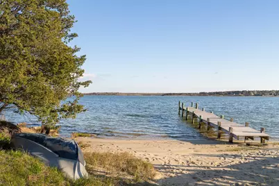 15 Tamarack Lane, Oak Bluffs, MA 02557 - Photo 13