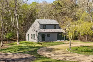 15 Tamarack Ln, Oak Bluffs, MA 02557 - Photo 37
