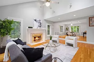 27 Lady Slipper Cir, Westfield, MA 01085 - Photo 17