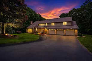 27 Lady Slipper Cir, Westfield, MA 01085 - Photo 1