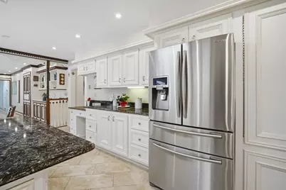 27 Lady Slipper Cir, Westfield, MA 01085 - Photo 15