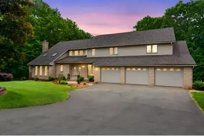 27 Lady Slipper Cir, Westfield, MA 01085 - Photo 1