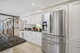 27 Lady Slipper Cir, Westfield, MA 01085 - Photo 13