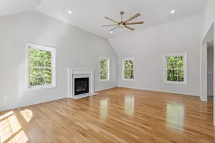 22 Benoit Rd, Pelham, NH 03076 - Photo 7