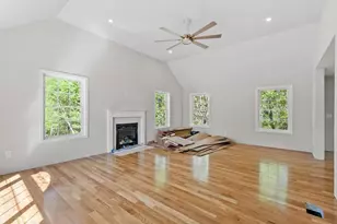22 Benoit Rd, Pelham, NH 03076 - Photo 13