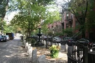 8 Concord Sq, Boston, MA 02118 - Photo 31