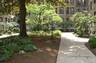 118 Riverway, Boston, MA 02215 - Photo 33