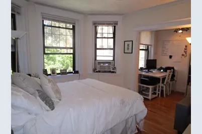 118 Riverway #8, Boston, MA 02215 - Photo 9