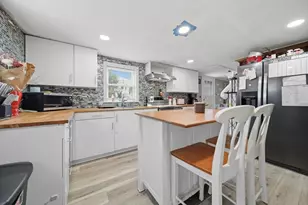 26 16th, Haverhill, MA 01830 - Photo 5