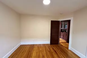 20 Harrington St, Watertown, MA 02472 - Photo 17