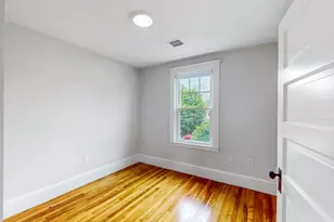 20 Harrington St, Watertown, MA 02472 - Photo 29