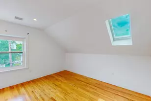20 Harrington St, Watertown, MA 02472 - Photo 25