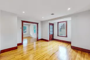 20 Harrington St, Watertown, MA 02472 - Photo 13
