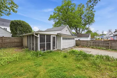 9 Texel Dr, Springfield, MA 01108 - Photo 33