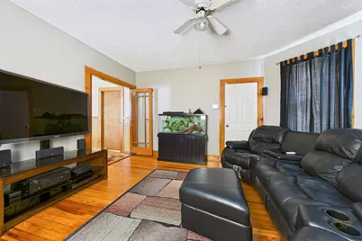 131 Whitman St, New Bedford, MA 02745 - Photo 9