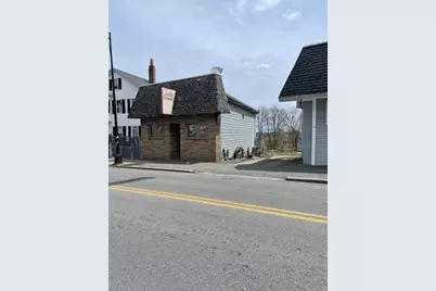 770 County St, New Bedford, MA 02740 - Photo 3