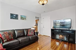95 Florida St, Boston, MA 02124 - Photo 5