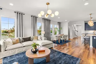 68 E Pt Dr, East Providence, RI 02916 - Photo 11