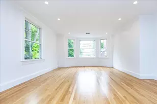 247 Hale St, Beverly, MA 01915 - Photo 5