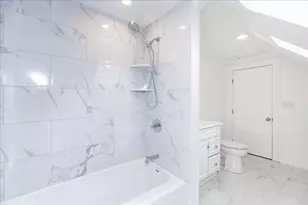 247 Hale St, Beverly, MA 01915 - Photo 23