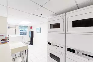 137 Peterborough, Boston, MA 02215 - Photo 11