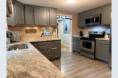 185 Chudy St, Palmer, MA 01080 - Photo 7