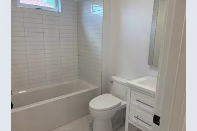 35 Hall Ave #35, Watertown, MA 02472 - Photo 9